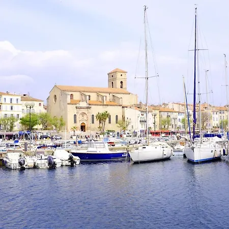 Du Golfe T3 2 Avenue D'aquitaine * La Ciotat